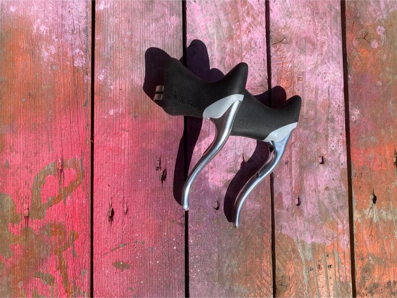 Shimano aero road brake lever