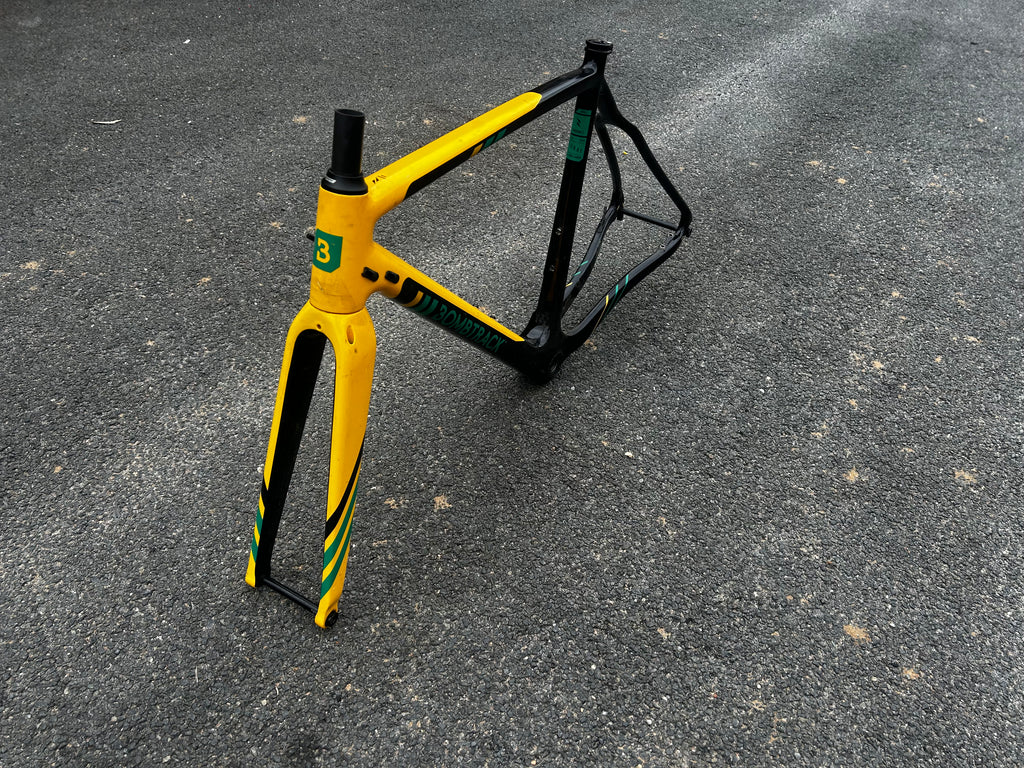 Bombtrack Tension 2019 frameset small ex-shop bike