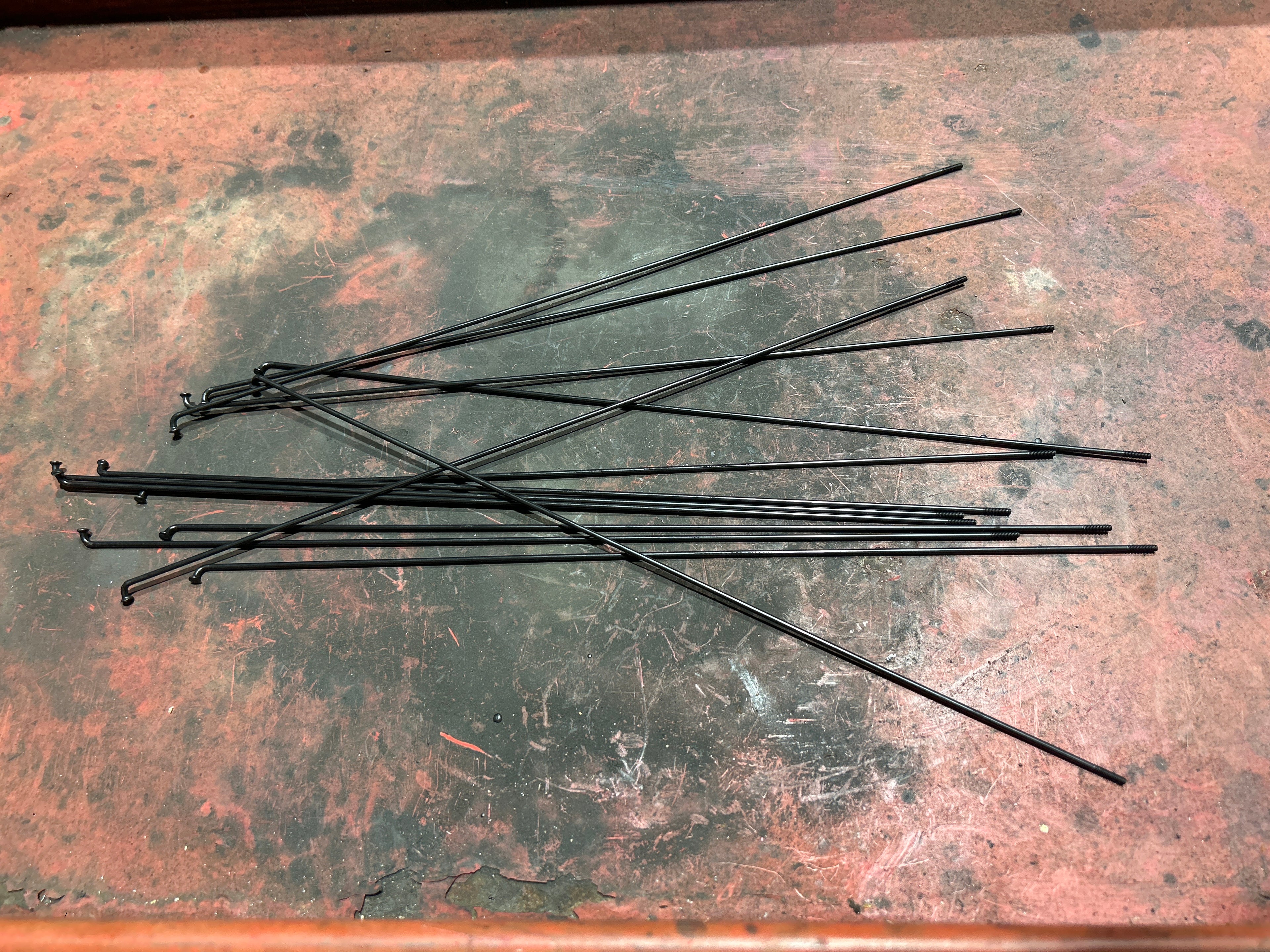 Spoke custom cut to length