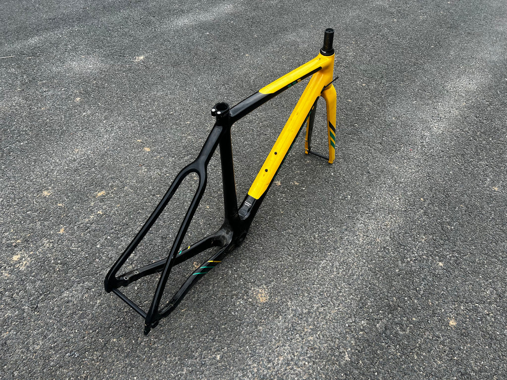 Bombtrack Tension 2019 frameset small ex-shop bike