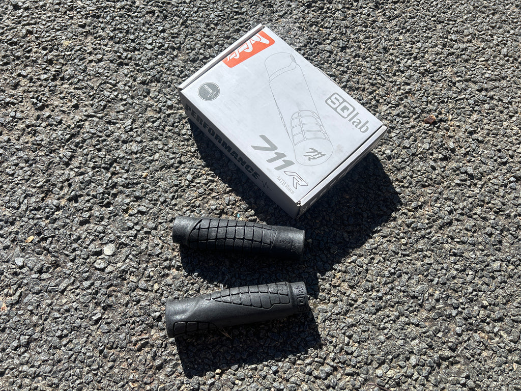 SQ Lab 711R Grips
